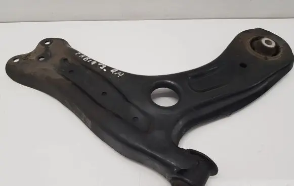 Skoda Fabia Mk3 (NJ) Front lower control arm/wishbone 6R0407152F
