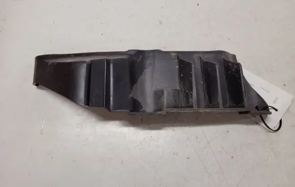 KIA Carens I Front bumper mounting bracket 0K2FA50131