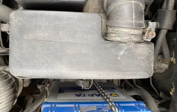 KIA Picanto Air filter box
