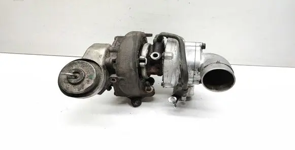 Toyota Avensis T250 Turbo 0903270067 172010R022