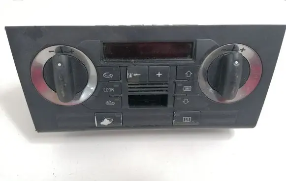 Audi A3 S3 A3 Sportback 8P Climate control unit 8P08200435PR