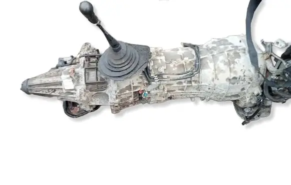 Nissan Navara D40 Manual 5 speed gearbox YD25