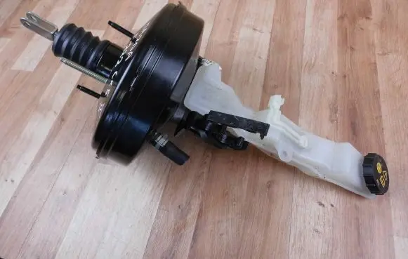 Mazda CX-5 II Brake booster KB8R43950
