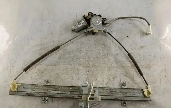 Suzuki Grand Vitara I Front door window regulator with motor 8343065000 06210089100