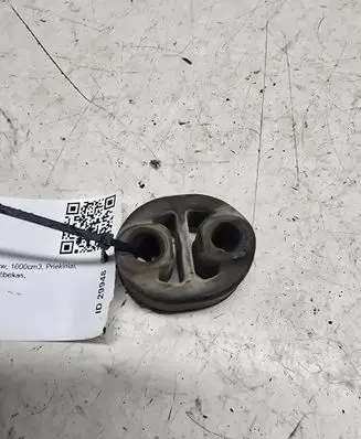 Peugeot 107 Muffler mount bracket/holder 175650Q010