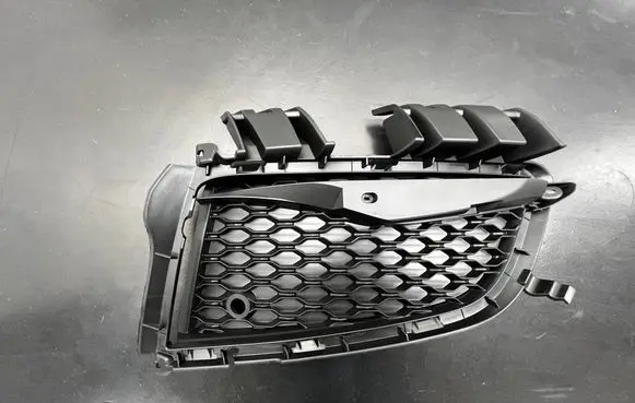 Jaguar XF Front bumper upper radiator grill T2H16763