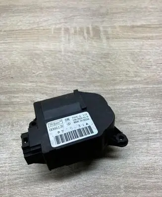 Opel Vectra C Air flap motor/actuator 006613U 1000026010