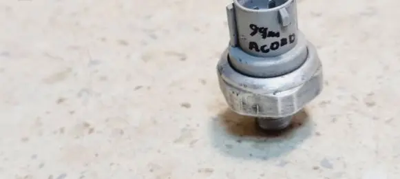 Honda Accord Air conditioning (A/C) pressure sensor 
