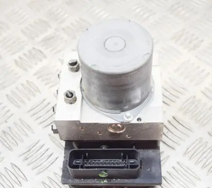 Audi A5 8T 8F ABS Pump 8K0614517HA 8K0907379CP