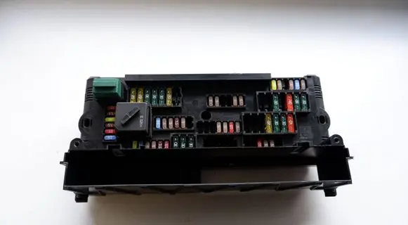 BMW X3 F25 Fuse module 9315150 317033444