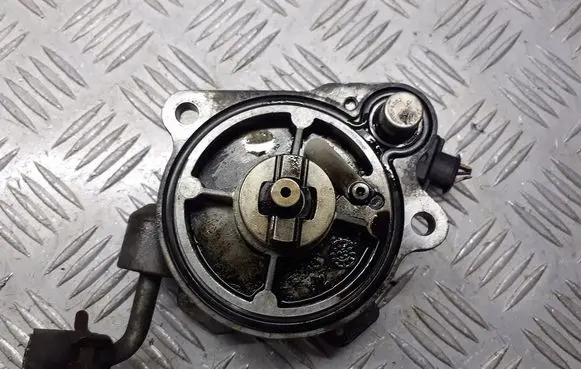 Toyota Yaris Vacuum pump VAPEC14S