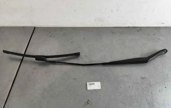 Jaguar XF X260 Front wiper blade arm T4N1183