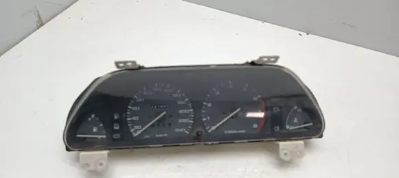 Mazda 323 F Speedometer (instrument cluster) 119060