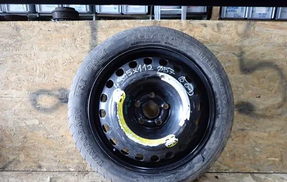 Audi A4 S4 B6 8E 8H R17 spare wheel 8E0601027C