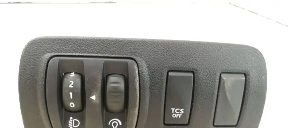 Renault Scenic III - Grand scenic III Traction control (ASR) switch 648450007R 40343XE2 648450001R