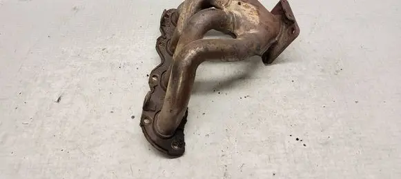 Volkswagen Golf V Exhaust manifold
