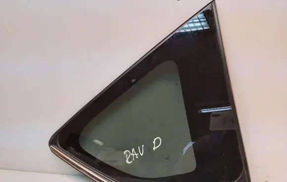 Toyota RAV 4 (XA40) Rear side window