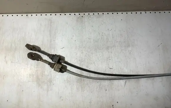 Opel Meriva A Gear shift cable linkage 24461921