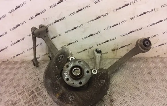 Audi Q5 SQ5 Front wheel hub spindle knuckle 8K0407241Q