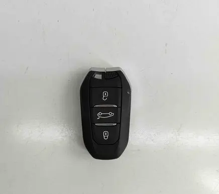 Opel Mokka B Ignition key/card 9840153480