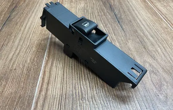 BMW 3 E46 Electric window control switch 6902177