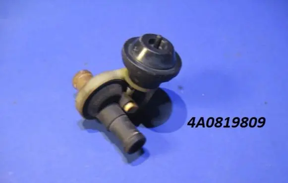 Volkswagen PASSAT B5 Coolant heater control valve 4A0819809