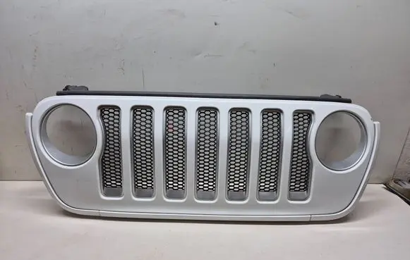 Jeep Wrangler Front bumper upper radiator grill 6BY79TRMAB 68295587AC 6DF51TRMAC