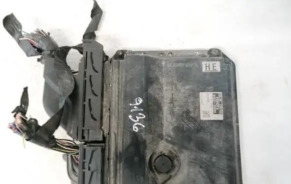 Lexus GS 300 350 430 450H Engine control unit/module 8966130d00