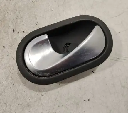 Renault Scenic II - Grand scenic II Front door interior handle 8200028487