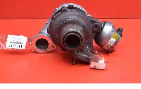 Volvo V40 Turbo system vacuum part 968612068006