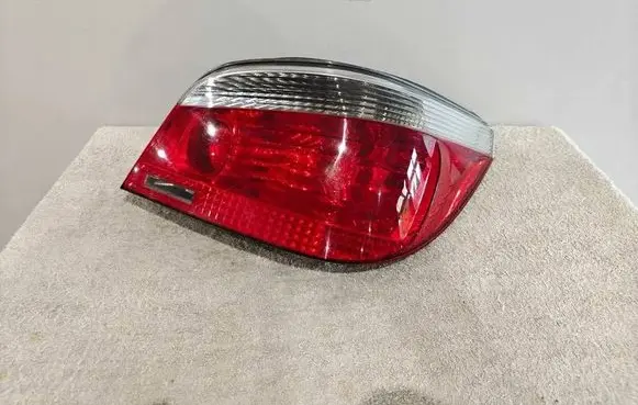 BMW 5 E60 E61 Rear/tail lights 7165738