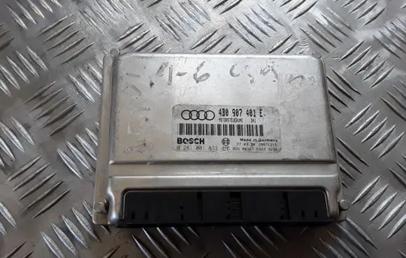 Audi A6 S6 C5 4B Engine control unit/module 4B0907401E 0281001833 28RTE215