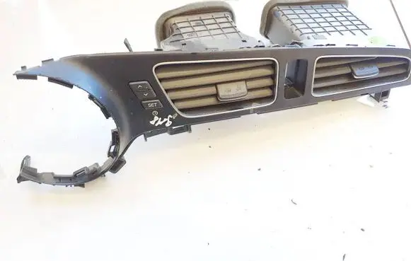 KIA Ceed Dash center air vent grill 97410a200 97410-a200