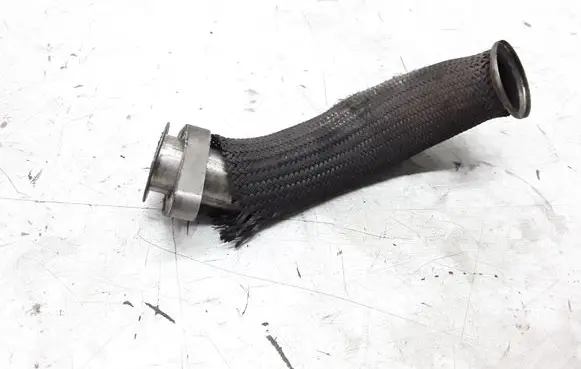 Opel Signum EGR valve line/pipe/hose