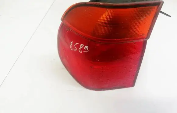 BMW 5 E39 Rear/tail lights 8361671 8371327