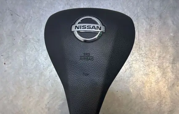 Nissan Qashqai Steering wheel airbag 985104EA1A