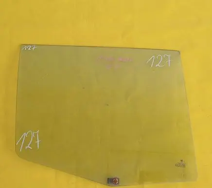 BMW 3 E46 Rear door window glass