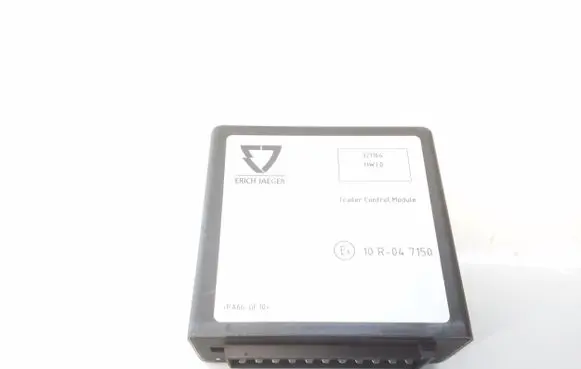 Nissan Qashqai Tow bar trailer control unit/module E110R047150 10R047150