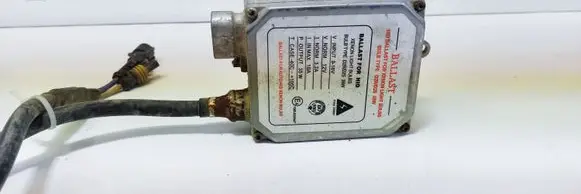 Ford Cougar Headlight ballast module Xenon 10R020547