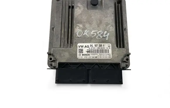 Volkswagen PASSAT B8 Engine control unit/module ECU 04L907309M 0281030462