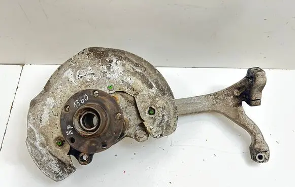 Audi A6 Allroad C6 Front wheel hub spindle knuckle R4F0257