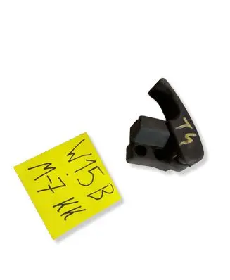 Volkswagen Transporter - Caravelle T4 Engine bonnet (hood) release handle 565895698