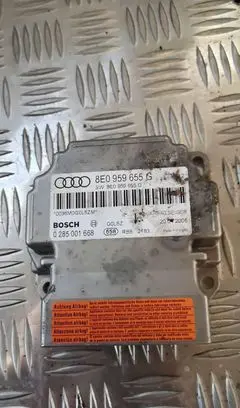Audi A4 S4 B7 8E 8H Airbag control unit/module 8e0959655g