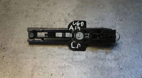 Volvo V60 Seat belt adjustment rail 