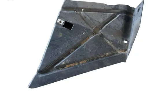 Renault Trafic III (X82) Engine splash shield/under tray 508422620R