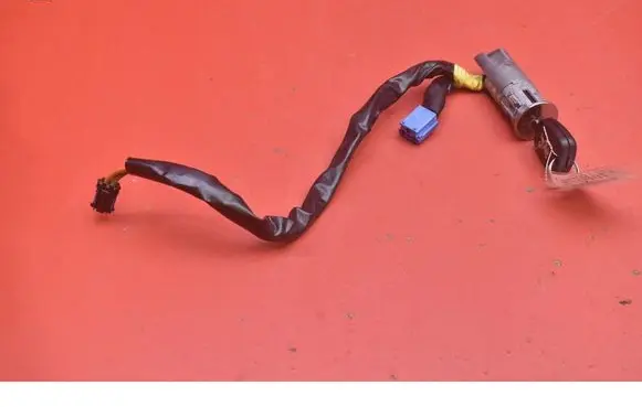 Peugeot 206 CC Ignition lock N0501539