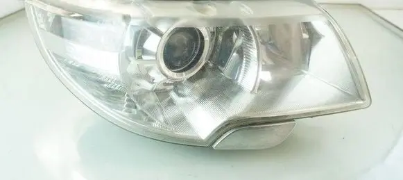 Headlight/headlamp