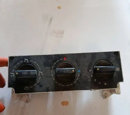 Citroen Berlingo Climate control unit 654984A N31CH