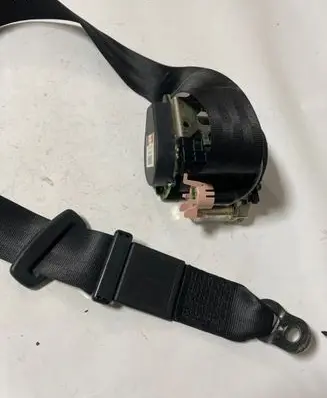 Audi TT Mk1 Front seatbelt 560916401 012R000