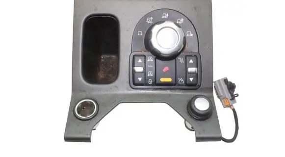 Land Rover Discovery 4 - LR4 Suspension ride height/mode switch AH2214B596AB